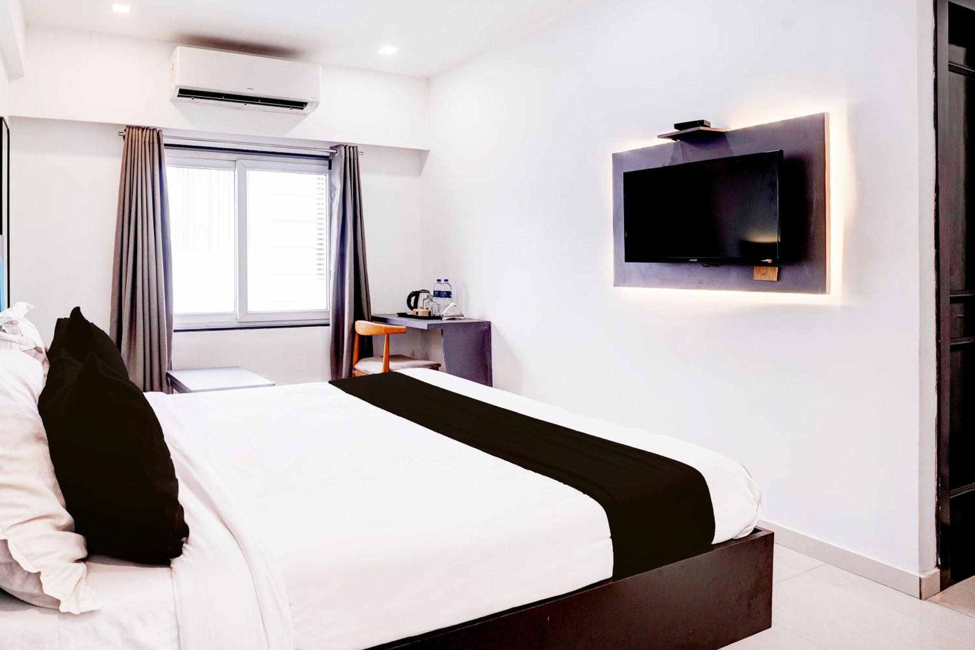 Townhouse Oak Kopar Khairane Navi Mumbai Formerly Ivy Hotel المظهر الخارجي الصورة