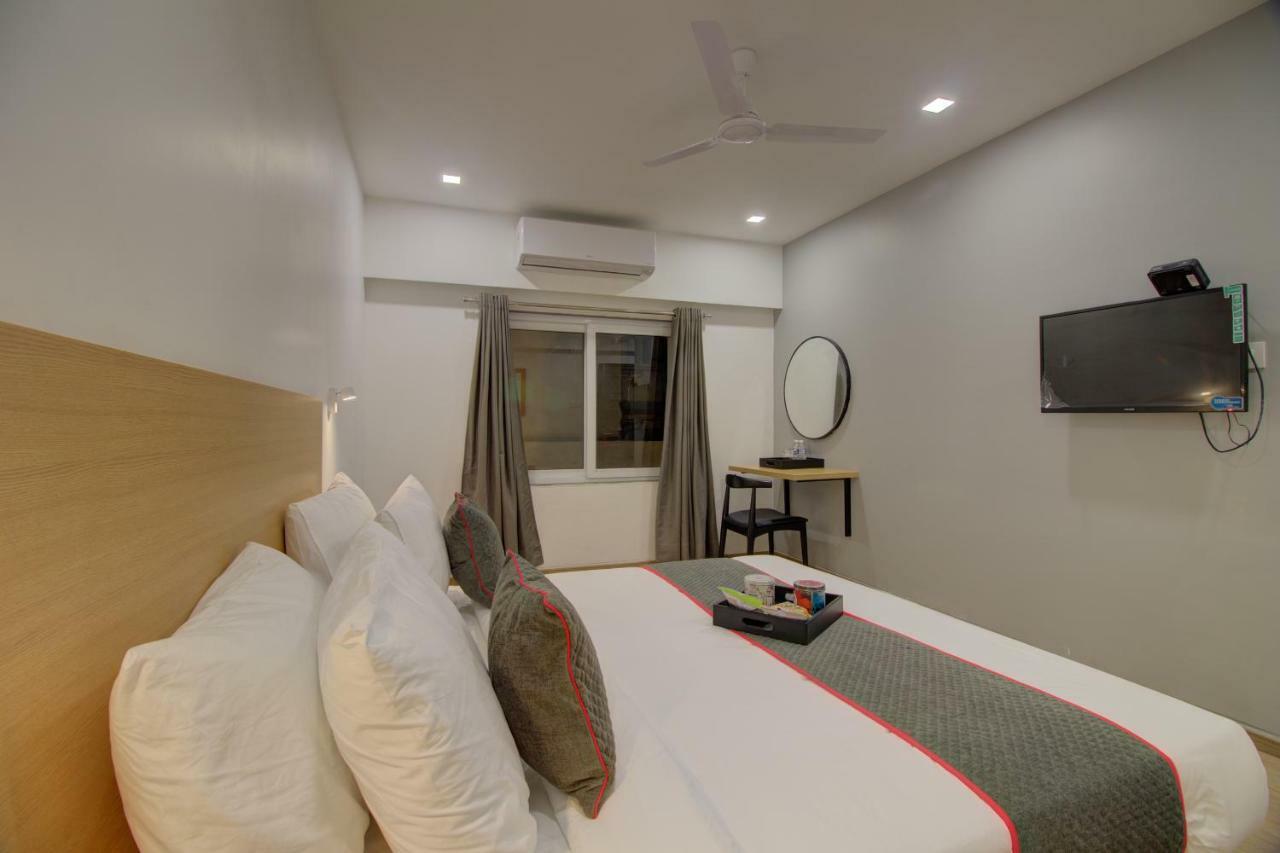 Townhouse Oak Kopar Khairane Navi Mumbai Formerly Ivy Hotel المظهر الخارجي الصورة